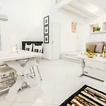 Ammos House Villa *